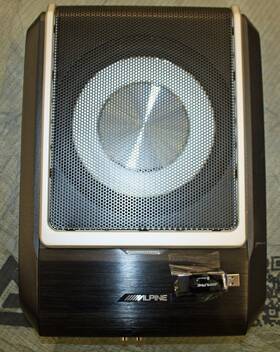 Pwd-x5 Alpine Compact Powered 8 Inch Subwoofer System With 4-channel Dsp And Amp