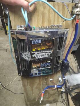 La-690 American Legacy La690 4 Channel Amp