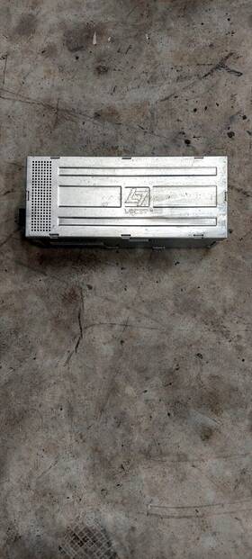 750li Bmw 6-961 02-08 E65 E66 760li 745i 750i Top Hifi Becker Logic 7 Audio Amplifier