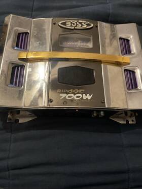 Rip-496 Boss Audio Systems 2-channel Car Amp