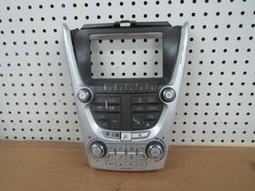 23334967 Chevrolet 13 14 15 Equinox Am Fm Radio Ac/heat Control Heated Seat Oem