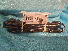 0192837465 Down For Sound 4 Silver Bass Knob Aluminum Volt Meter Temp Display Pwr Prt Clip Lite