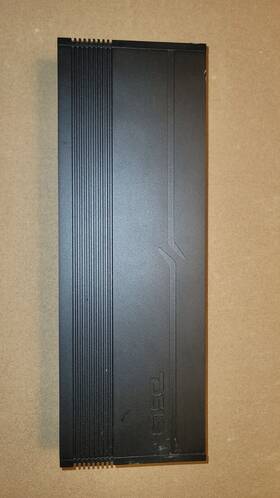 G8400.4d Ds18 Car Audio Amplifier 4-channel Full-range Class D 8400 Watts