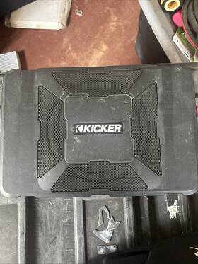 47079092000838 Kicker 51hs8 Hideaway Series 8 Amplifier