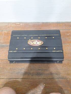Vibe-420 Lanzar Vtg Vibe 420 600 Watt 4-channel Mosfet Car Amplifier Old School