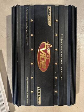 Vibe240 Lanzar Vibe 240 4-channel 800 Watt Car Amp Untested