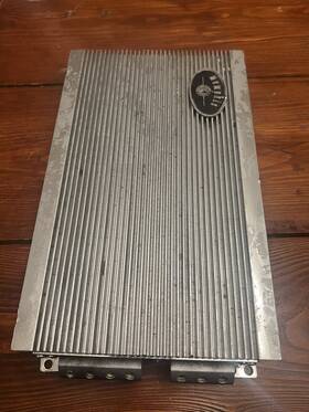 5-st500d Memphis Audio 5 St500d Monoblock Class D Amplifier 500watt Untested