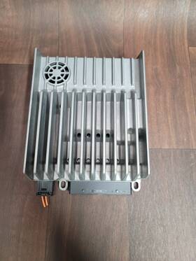 2129014907 Mercedes 2013 2014 2015 E350 E450 E550 Gla250 Gla350 C250 Amplifier