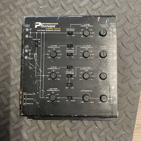 Icbm-7213-performance Performance Teknique Icbm-7213 Rare Used 4 Way Electronic Crossover L4
