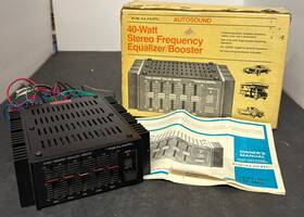 12-1863 Realistic 121863 Vintage #12-1863 Autosound 40-watt Stereo Equalizing Booster Doc Box