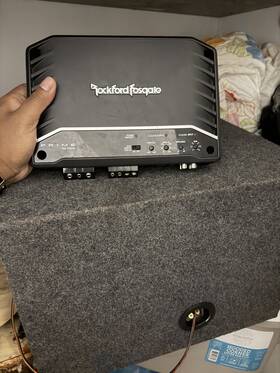 0000251595-71 Rockford Fosgate 750 Watt Amp
