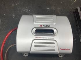 25-farad Rockford Fosgate 25 Farad