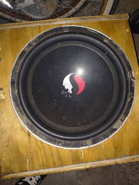 Fosgate15 Rockford Fosgate Inch Sub Sounds Amazing The Box Sucks But Works As It Should