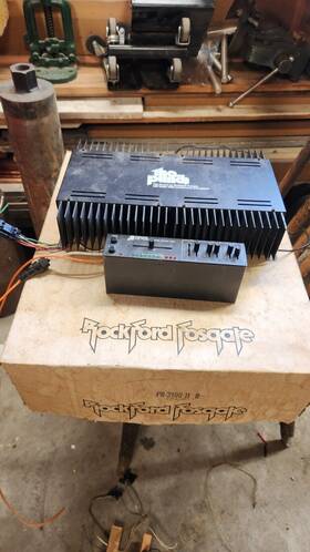 Pr-2100 Rockford Fosgate Old School Ii R