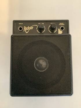 Sma-3 Rockster Rockstar Amplifier Preowned Works Great Uses 2 9v Batteries Included