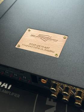 Adsp-z8 Zapco Car Audio Iv-6at 8 Ch Dsp 6 Amplifier With M-at1 Auto Calibration Mic