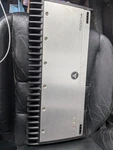 Jl Audio 1000/1V2 1-CHANNEL Car Amp. Fixed Price $599.90.