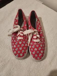 Keds Taylor Swift Women Heart- Cat-bows Sneakers Size 9. Fixed Price $10.50.